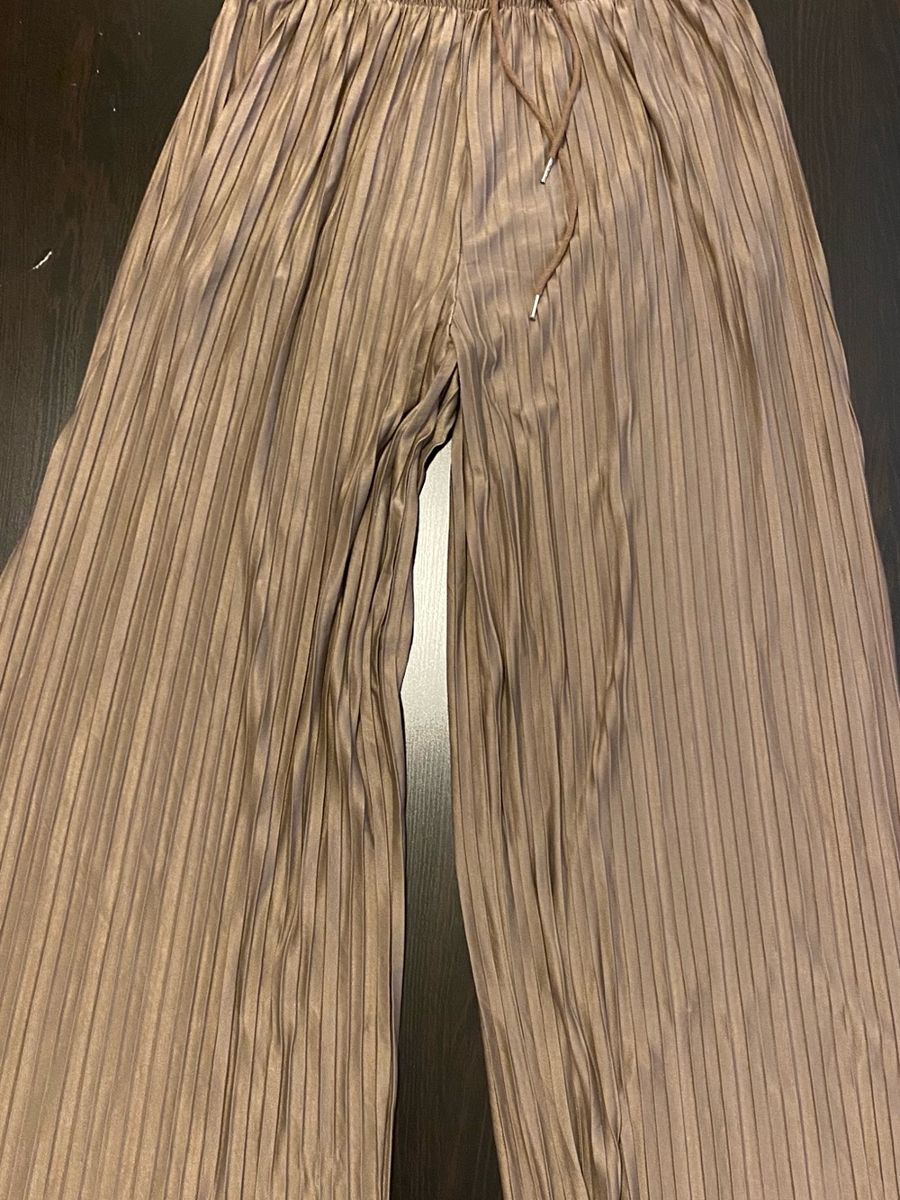 Pleated Wide-Leg Drawstring Pants - Tan